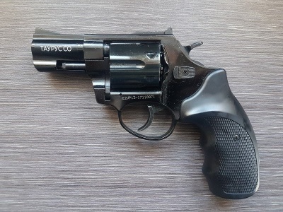 Охолощенный револьвер (Таурус) Taurus-СО (черный)