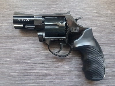 Охолощенный револьвер (Таурус) Taurus-СО (черный)