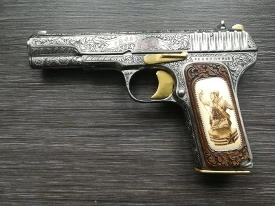 Коллекционный охолощенный пистолет ТТ (СО-ТТ, ТОЗ, 9 ИМ, 1945г)
