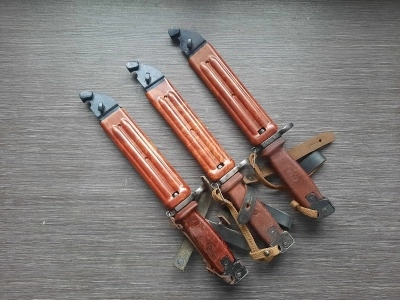 Штык-нож с подвесом и ремешком к АК-74 (ММГ) без пропила, ШНС-001 (6х4), полированный клинок