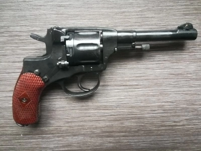 Охолощенный СХП револьвер Наган СО-95/9 (ТОЗ, 9 ИМ) 1912 год (императорский)
