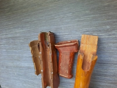 Тюнинг комплект для АК (деревянное цевье, накладка и приклад, текстолитовая рукоять)