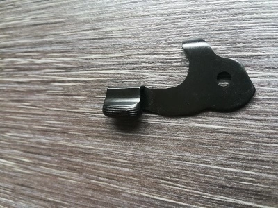 Затворная задержка ПМ (дутая, широкий зуб). Оригинал.