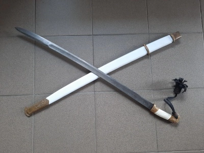 Шашка Генеральская, ножны белые (состаренная)