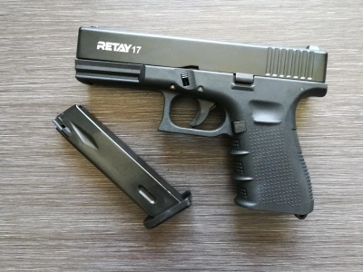 Охолощенный пистолет Retay 17 (Glock, Глок) 9mm P.A.K (черный)