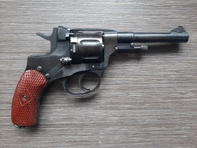 Охолощенный СХП револьвер Наган СО-95/9 (ТОЗ, 9 ИМ) 1936 года (звезда), Б/У, отличное состояние
