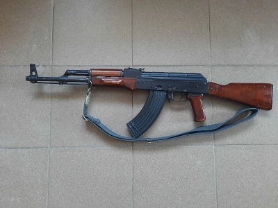 Охолощенный автомат Калашникова АКМ (ВПО-925, 7,62х39) + ремень, б/у, хорошее состояние