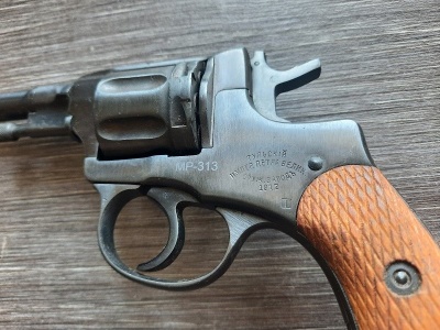 Сигнальный револьвер Наган 1917 год (Императорский, МР-313) капсюль Жевело 5,6 мм