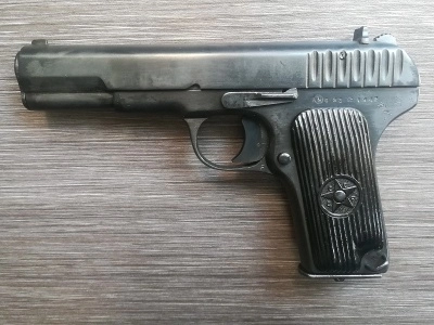 Охолощенный пистолет СО-ТТ (ТОЗ, 9 ИМ, 1942г) редкий экземпляр с звездой