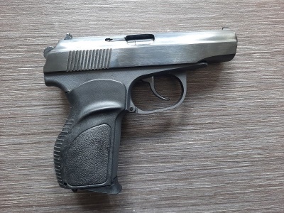 Охолощенный пистолет Макарова ПМ Р-411-02 (Кованый затвор), рукоять Дозор. Б/У