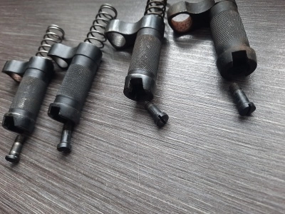 Трубчатое крепление штыка СКС с винтом