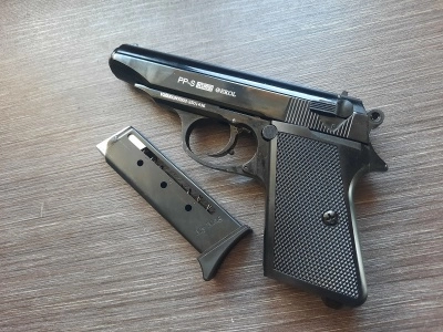 Сигнальный пистолет РР-S KURS (Walther) под патрон 10 ТК (черный)