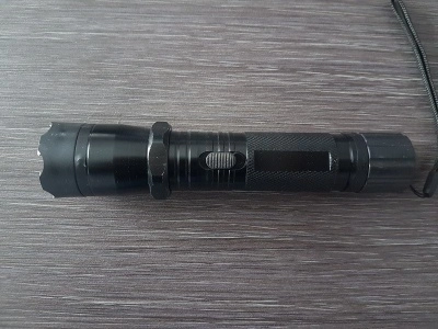 Фонарь электрошокер POLICE 1101