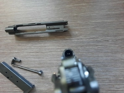 Охолощенный пистолет Retay MOD84 (Beretta 84FS) 9mm P.A.K (черный)