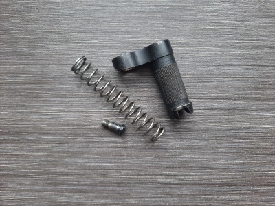 Трубчатое крепление штыка СКС с винтом