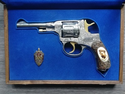 Коллекционный охолощенный СХП револьвер Наган СО-95/9 (ТОЗ, 9 ИМ) 1922 год (клеймо РСФСР)