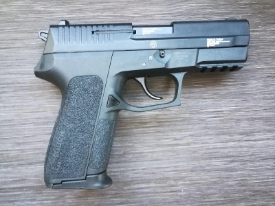 Охолощенный пистолет Retay S2022 (Sig Sauer) 9mm P.A.K (черный)