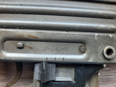 Охолощенный пистолет-пулемет UZI-О (Узи) с деревянным прикладом, 9х19 mm Blank