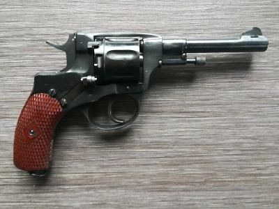 Охолощенный СХП револьвер Наган СО-95/9 (ТОЗ, 9 ИМ) 1916 год (императорский)
