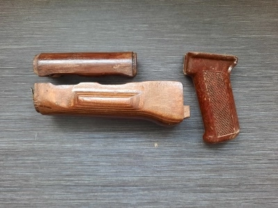 Тюнинг комплект для АК-74 (деревянное цевье и накладка, текстолитовая рукоять)