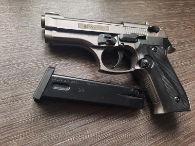 Сигнальный пистолет мод. B92-S KURS compact (Беретта компакт) кал. 5.5 мм. под патрон 10 ТК, фумо