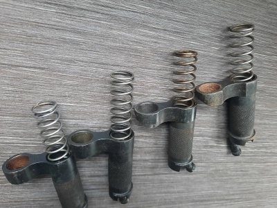 Трубчатое крепление штыка СКС с винтом