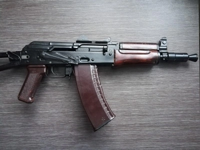 Охолощенный автомат АКС-74У + чехол + ремень + пенал (ТОЗ, СХП, 5.45х39) 93 год