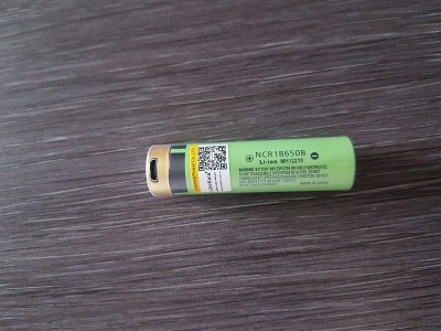 Аккумулятор 18650 зарядка micro usb